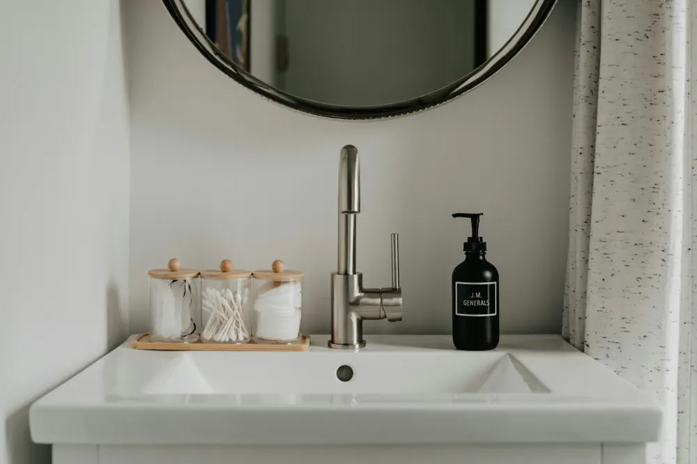 Bath sink