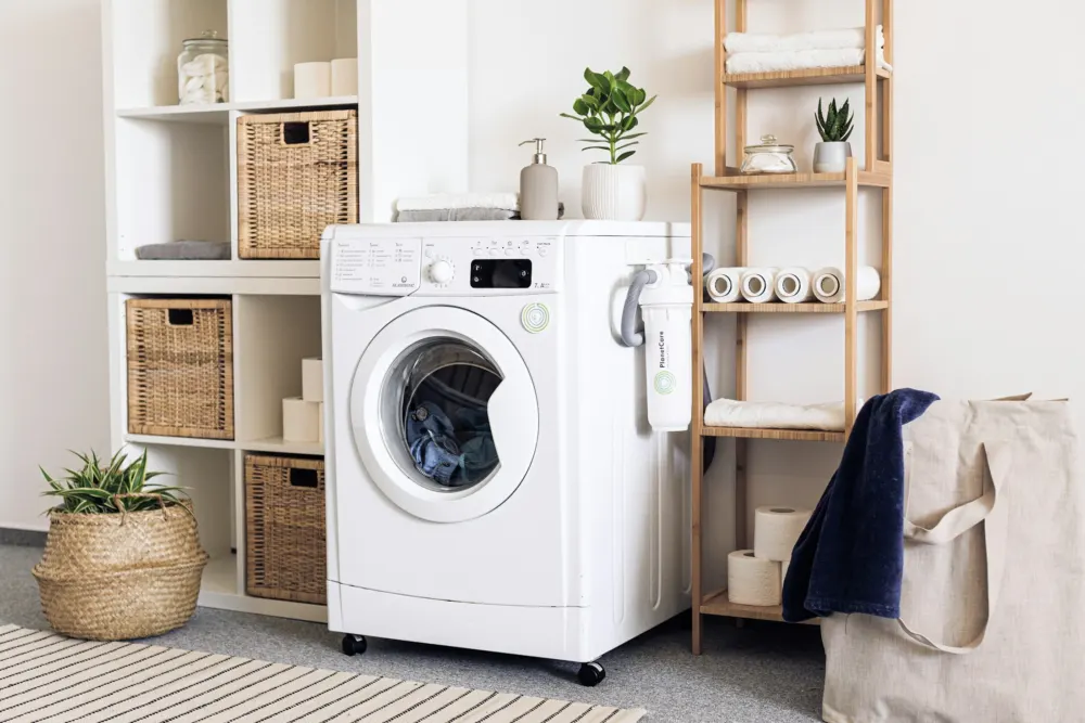 Laundry shelf